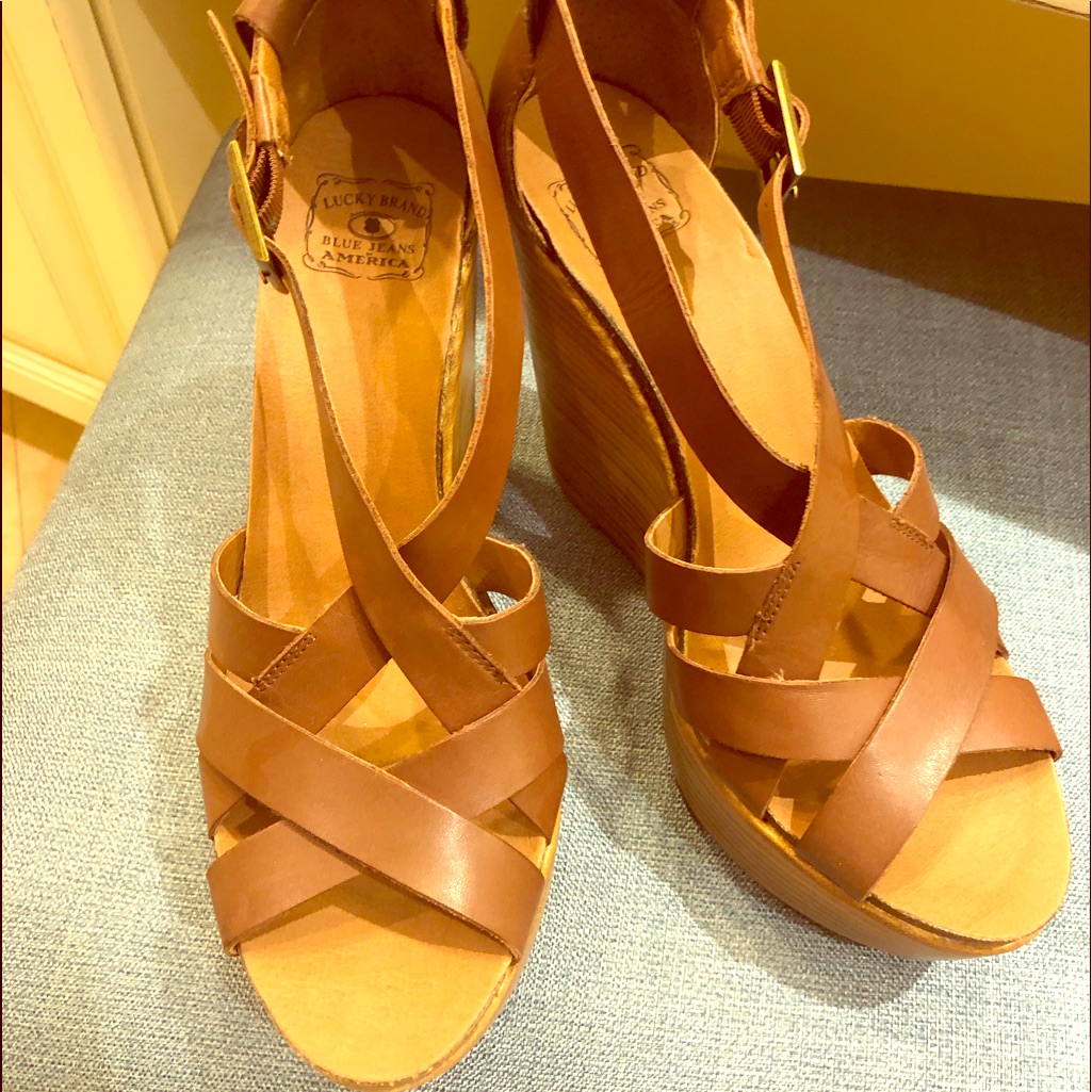 Size 10 Lucky Brand Wedges
